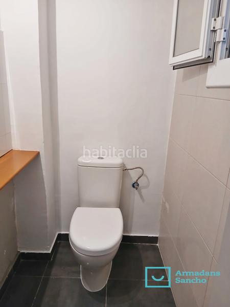 Foto f9f54abd-caf3-4016-ab11-abdba8823bf6. Rent business premise in avinguda del coll del portell 23 in Barcelona