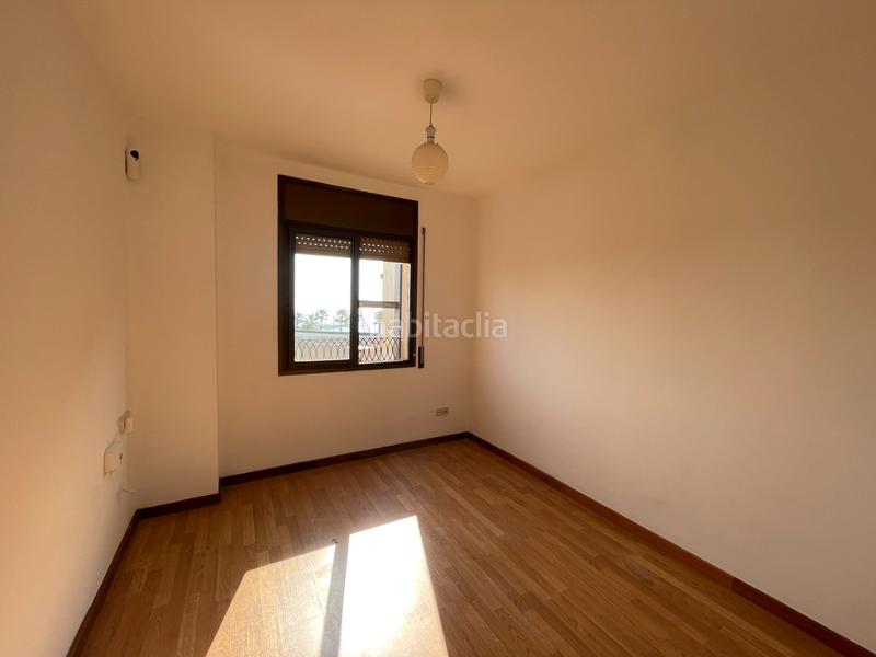 Foto 52d90634-b5d9-48fa-b0c3-192cdf3a63a9. Pis a carrer de berenguer mallol 5 a Barceloneta Barcelona