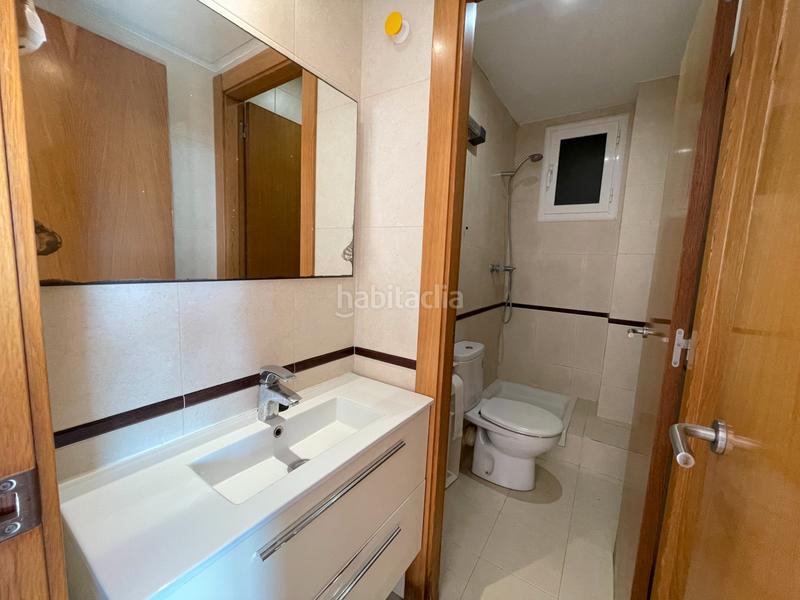 Foto e79e64c6-5965-425d-bdf4-f45d301b22ca. Pis a carrer de berenguer mallol 5 a Barceloneta Barcelona