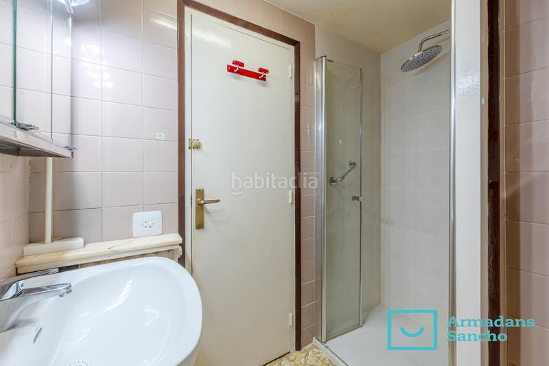 Foto a44a8dcf-9293-48ea-afbd-9fecbdf0b51d. Appartamento in carrer de la granada del penedès 19 in Barcelona