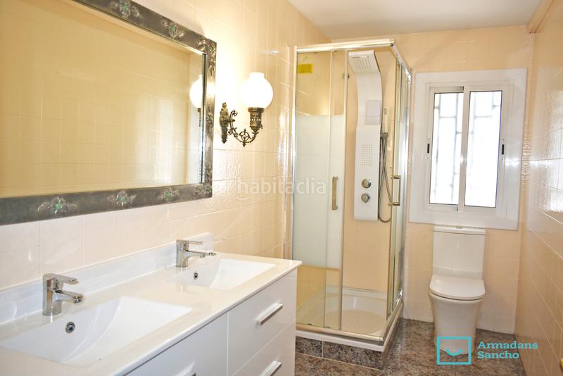 Foto f13add77-a698-4c1b-a45a-e14ba114ce8b. Rent house in avinguda de l'onze de setembre 4 in Tiana