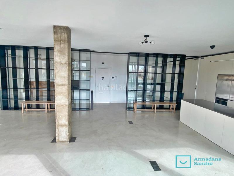 Foto f2d998d5-dff0-4392-81f2-e17120196f26. Miete büro in carrer de roger de llúria 44 in Dreta de l´Eixample Barcelona