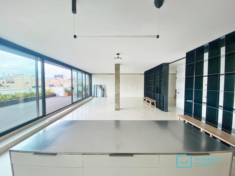 Foto 02e6b2ad-c05f-41fc-acfc-a6c55c334c0a. Rent office space in carrer de roger de llúria 44 in Barcelona