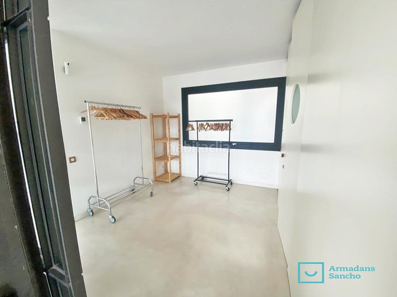 Foto 1725bce8-a689-4f74-8fe2-f71ccafb068d. Rent office space in carrer de roger de llúria 44 in Barcelona