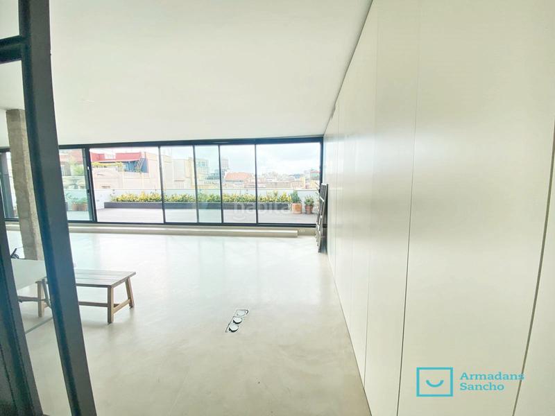 Foto 57d29af0-cb04-42ba-a44d-77d9d9a6063b. Rent office space in carrer de roger de llúria 44 in Barcelona