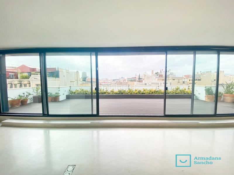 Foto 8833410c-f6b3-410f-84ff-727393085b2a. Rent office space in carrer de roger de llúria 44 in Barcelona