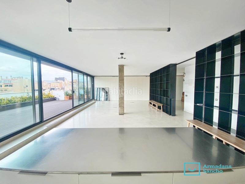 Foto b26e22a6-9a61-4f2b-9711-35142c98da24. Rent office space in carrer de roger de llúria 44 in Barcelona