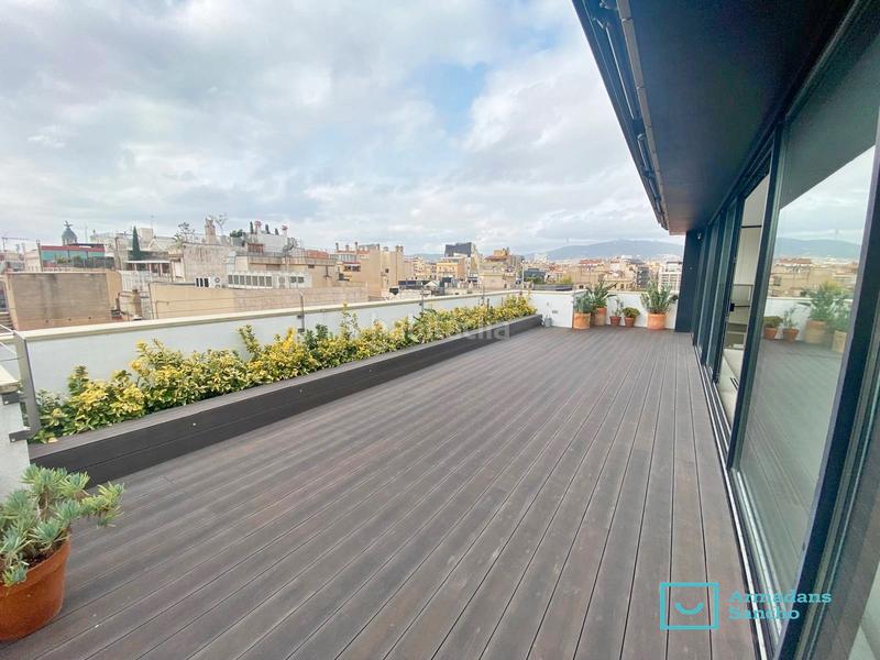 Foto b554e23e-410b-46fe-9b5f-4dea1323bae2. Rent office space in carrer de roger de llúria 44 in Barcelona