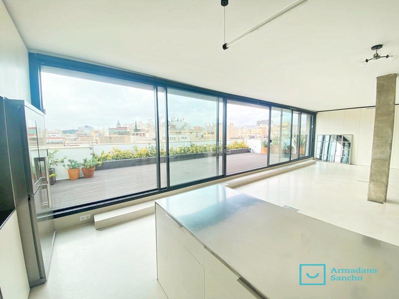 Foto b9f5f806-a085-4036-aa72-257b7e5977eb. Rent office space in carrer de roger de llúria 44 in Barcelona