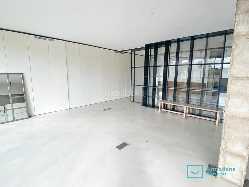 Foto f81f6a5c-049b-4bb4-8d98-f53de100e54a. Affitto ufficio in carrer de roger de llúria 44 in Barcelona