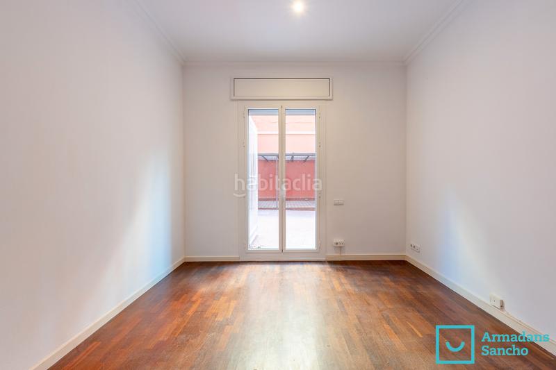 Foto b53b8874-04a8-442a-ac19-3c8d3fffa180. Alquiler piso lujoso piso frente al turó parc en Sant Gervasi - Galvany Barcelona