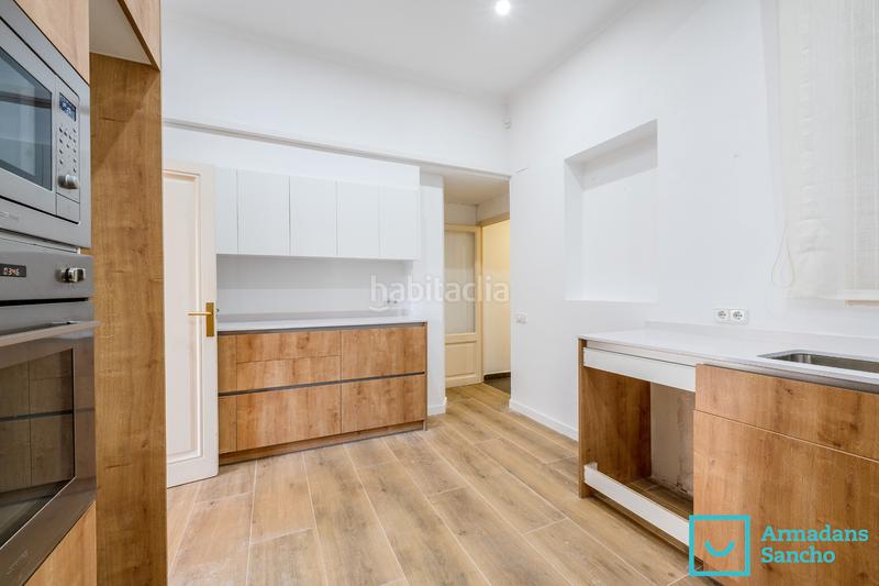 Foto ffbfe1e7-c11b-4387-9863-55f1ac1fb028. Alquiler piso lujoso piso frente al turó parc en Sant Gervasi - Galvany Barcelona