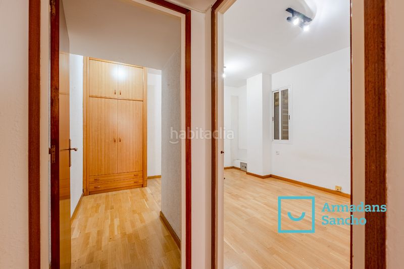 Foto 24f2c992-404f-4254-a414-628a9cb14cff. Piso en carrer de pau alsina 71 exclusiva vivienda con balcón y patio privado – amplitud, funcionalidad y gran potencial en Barcelona