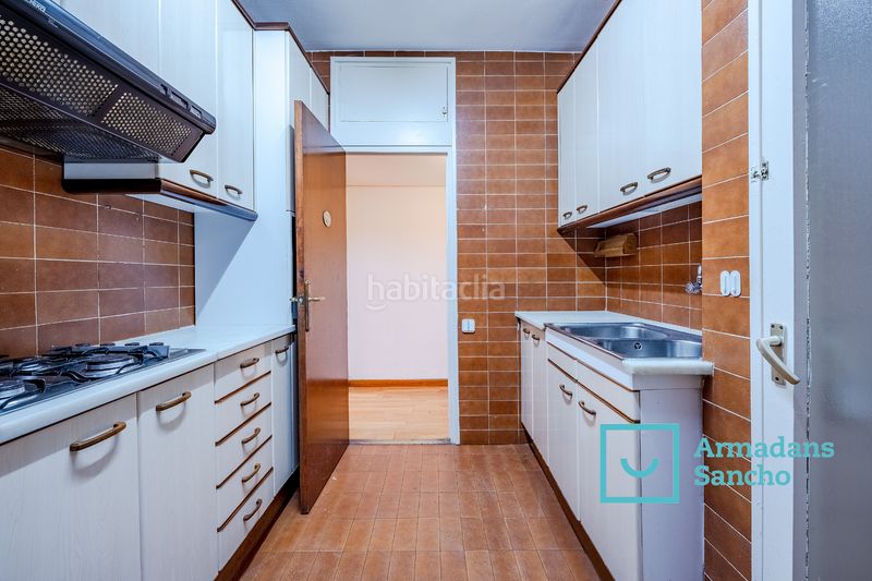 Foto 47d6081d-8e44-4e69-92af-c8581130851d. Piso en carrer de pau alsina 71 exclusiva vivienda con balcón y patio privado – amplitud, funcionalidad y gran potencial en Barcelona
