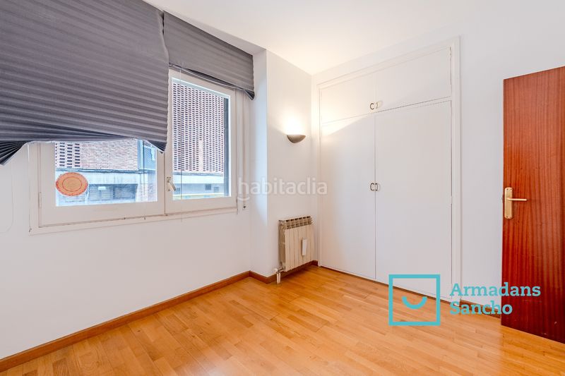Foto 84509d2d-dd72-4b78-9048-ef7b38ef1eff. Piso en carrer de pau alsina 71 exclusiva vivienda con balcón y patio privado – amplitud, funcionalidad y gran potencial en Barcelona