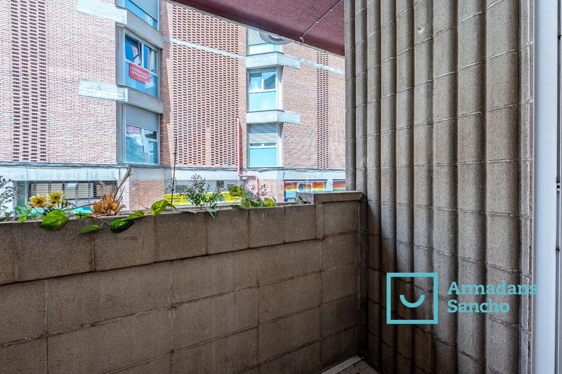 Foto e746642f-d1e1-44f8-9c35-d3ecd28ce26b. Piso en carrer de pau alsina 71 exclusiva vivienda con balcón y patio privado – amplitud, funcionalidad y gran potencial en Barcelona
