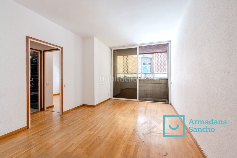 Foto fd11c354-14c6-4cfc-87f7-e5b3791fe1f7. Piso en carrer de pau alsina 71 exclusiva vivienda con balcón y patio privado – amplitud, funcionalidad y gran potencial en Barcelona
