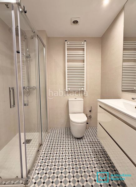 Foto 0ebb6f29-e807-48a0-94d7-044b6ba93831. Location duplex avec parking dans Putget - Farró Barcelona