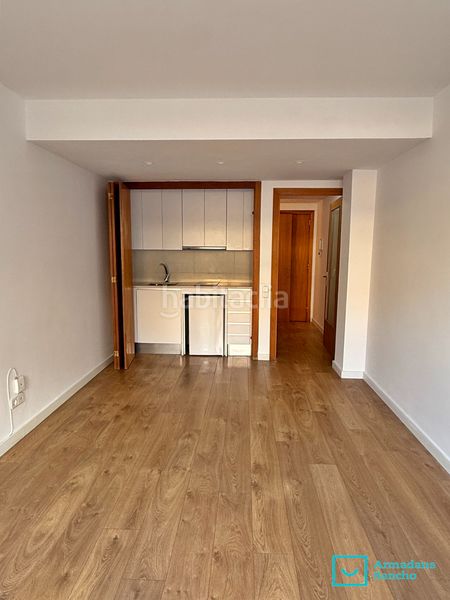Foto 91361667-6e95-4e4d-bceb-a55aa282a503. Location duplex avec parking dans Putget - Farró Barcelona