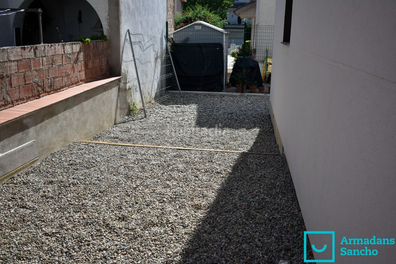 Foto 2f10daa3-df28-490e-81d6-9706c9d3e5d9. Alquiler planta baja piso de obra nueva a tres vientos , con gran espacio exterior, aerotermia y plaza de parking con cargador eléctrico. en Tiana