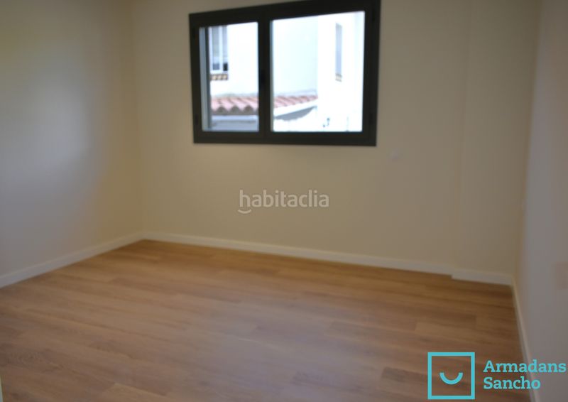 Foto 9ac96139-1e70-43dd-9f7a-e374150086fd. Alquiler planta baja piso de obra nueva a tres vientos , con gran espacio exterior, aerotermia y plaza de parking con cargador eléctrico. en Tiana