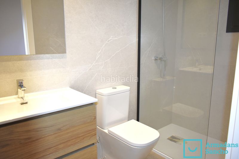 Foto 70f6cd68-2c94-436d-a988-6801418dd010. Alquiler piso en carrer valència 4 piso de obra nueva de 108 m² con terraza y parking en Tiana