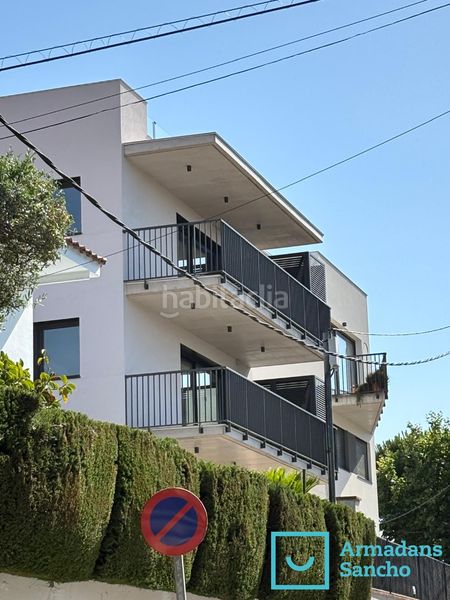 Foto 7d4e5748-4f90-496c-a325-3cee8f1e6e86. Alquiler piso en carrer valència 4 piso de obra nueva de 108 m² con terraza y parking en Tiana