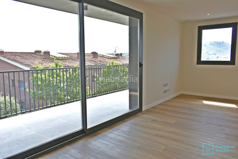 Foto cfd17cf5-be7a-4d05-b471-4285b2e2aa11. Alquiler piso  de obra nueva a estrenar, en Tiana