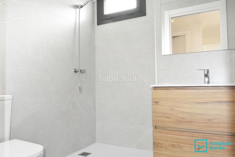 Foto 03d837a0-c11c-4437-b346-0b7050f643c9. Lloguer dúplex amb calefacció aparcament a Tiana