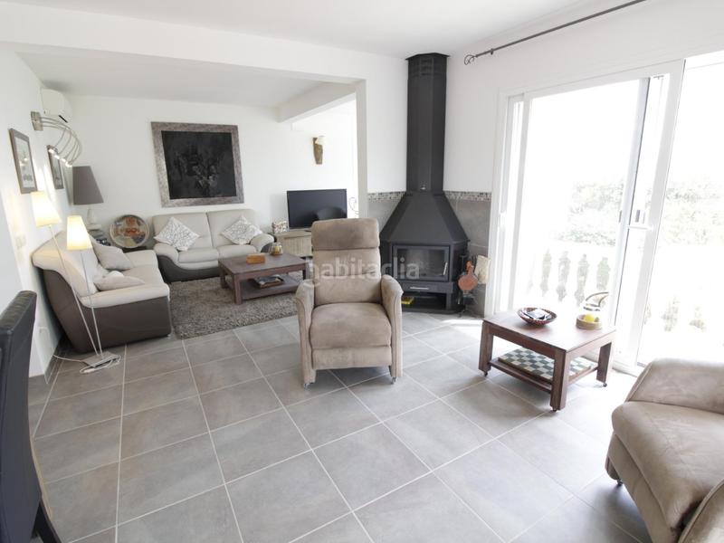 Foto 92395a1e-2fc4-45b0-ace9-550449923163. Xalet amb aparcament a Perelló (El)