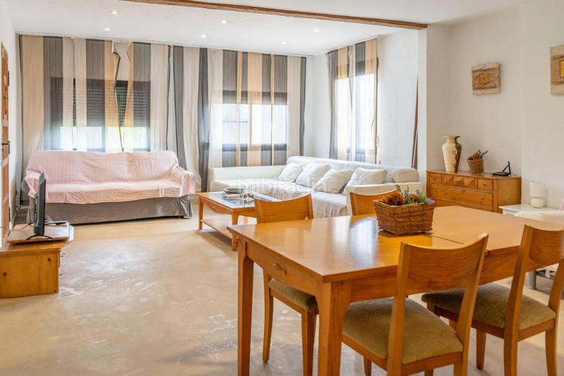 Foto 41373e60-e22b-41d7-accd-6b7c723c4ef0. Masia amb aparcament piscina a Deltebre