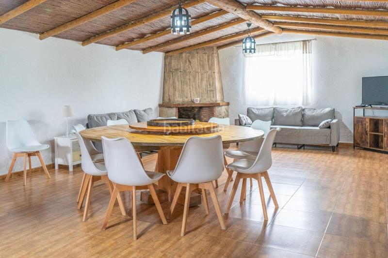 Foto de16d9b6-7aba-49a5-8c2b-89ef4961b448. Masia amb aparcament piscina a Deltebre