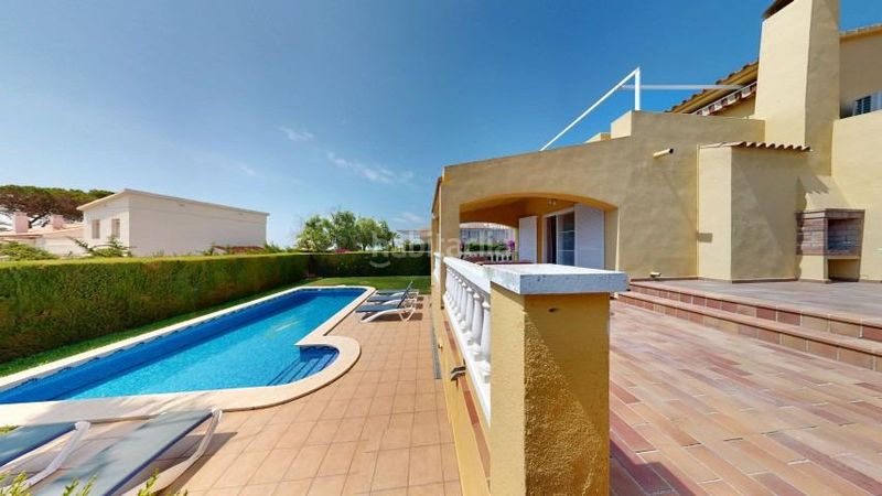 Foto 0d5071c0-6420-47cd-81dc-5cb898fdd807. Xalet amb piscina a Roques Daurades-L´Estany Ametlla de Mar (L´)