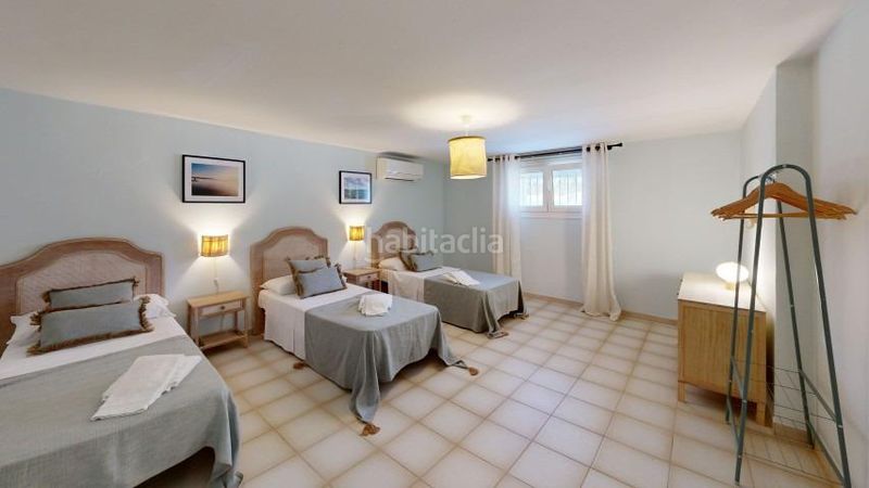 Foto ac4dd378-2fc3-42f1-bbcf-6b7e01753c96. Xalet amb piscina a Roques Daurades-L´Estany Ametlla de Mar (L´)