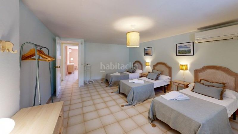 Foto b2ddd7a3-3d21-48a6-b50a-216607def2ae. Xalet amb piscina a Roques Daurades-L´Estany Ametlla de Mar (L´)