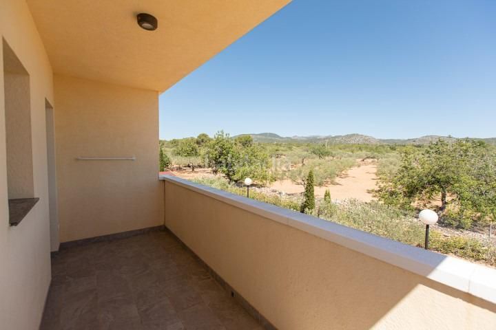 Foto aa301638-7f14-4c2e-9869-d6492a68ed70. Haus mit heizung pool in Ampolla (L´)