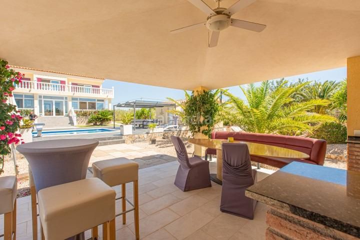 Foto d03280b6-afff-41c9-8fcc-5f4507218678. Haus mit heizung pool in Ampolla (L´)