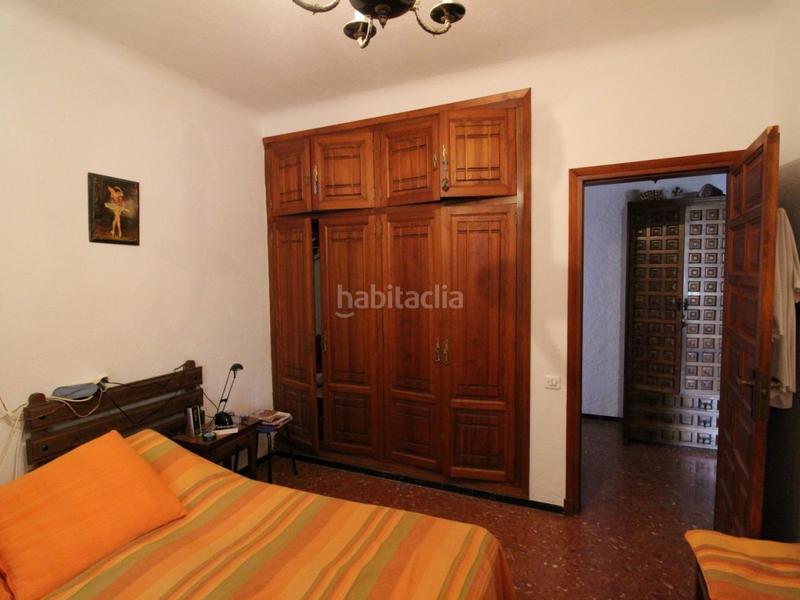 Foto 473c5044-0d2e-4187-ab90-30d0d67c8ded. Casa amb aparcament piscina a Centre Miami Platja