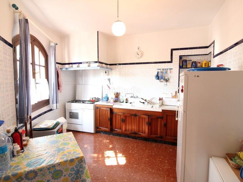 Foto b860f7fa-8d7b-47b9-8a33-e92a46362585. Casa amb aparcament piscina a Centre Miami Platja