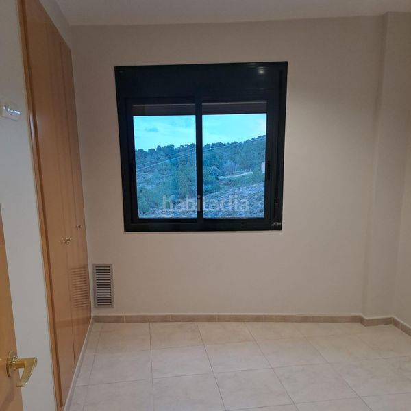 Foto f437b68f-dff3-4c06-bc19-05228982e4cd. Planta baja en Rasquera