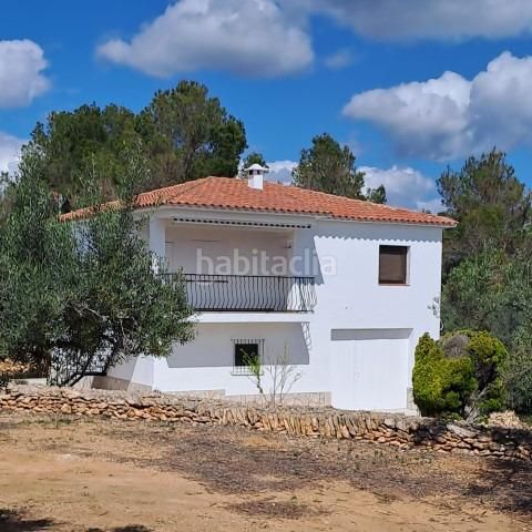 Foto 00d70f8e-b6f5-4d6c-a8a3-08e22fa07156. Casa a Ampolla (L´)