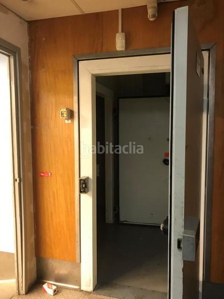 Foto 3cf1235f-5d04-4d17-98c0-0d6a9a5ebfc1. Alquiler local comercial en aribau 176 en L´Antiga Esquerra de l´Eixample Barcelona