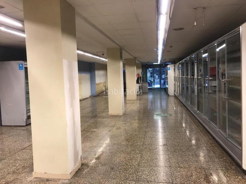 Foto e9db3fc7-1436-429b-afc1-12f8dfad9a18. Alquiler local comercial en aribau 176 en L´Antiga Esquerra de l´Eixample Barcelona