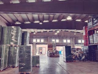 Lloguer Nau industrial a Cornella