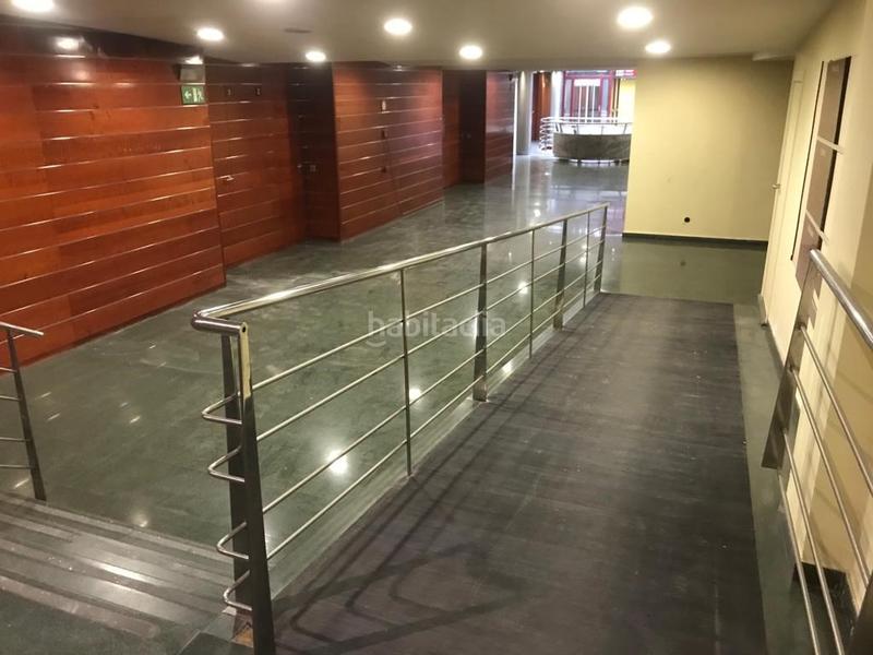 Foto 49c9429d-4152-4e25-9a5a-f4a8924faeaf. Geschäftsraum in mossen xiro 5 in Putget - Farró Barcelona