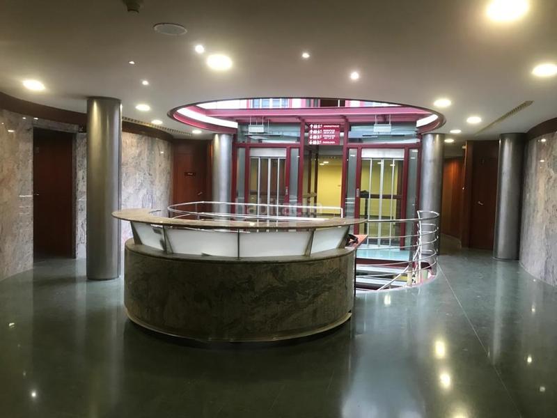 Foto 4cc71565-f9bf-4c01-a524-95f4f5e0b40d. Locale commerciale in mossen xiro 5 in Putget - Farró Barcelona