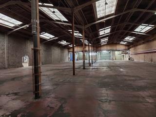 Fabrikhalle in Carrer Doctor Josep Castells