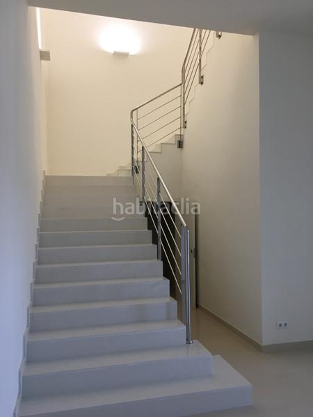 Foto 8e2ccaa9-5c6b-4761-a862-ea2e49b19033. Rent industrial building in poligono gran via sur in Hospitalet de Llobregat (L´)