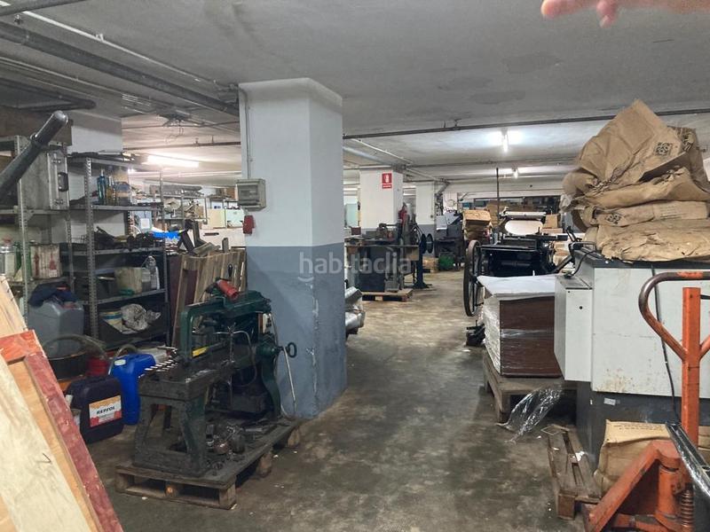 Foto f41a6f43-b9e2-444a-8b8f-a5306fa65c67. Local comercial a floridablanca 144 a Sant Antoni Barcelona