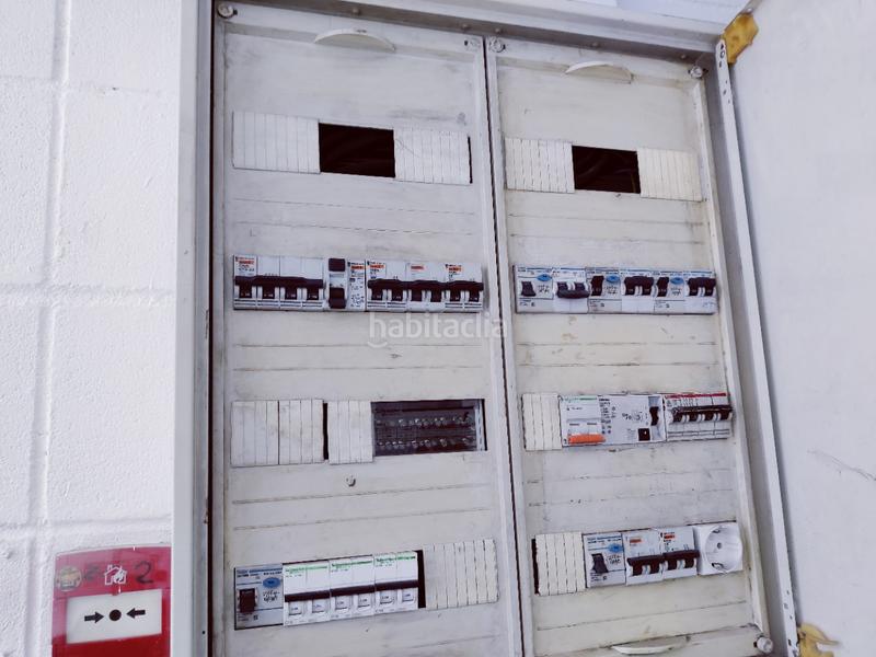 Foto 226c431a-2398-4168-bfa6-3376ca5d1751. Miete fabrikhalle in poligono pedrosa in Granvia LH Hospitalet de Llobregat (L´)